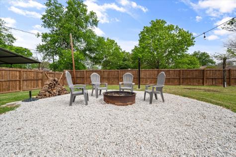 1201 Oak Street Teague TX 75860