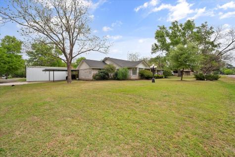 1201 Oak Street Teague TX 75860