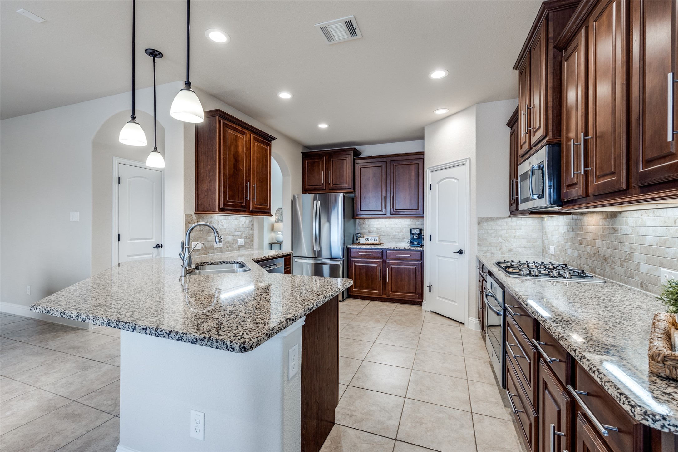 1113 Summer Lane Mckinney TX 75071