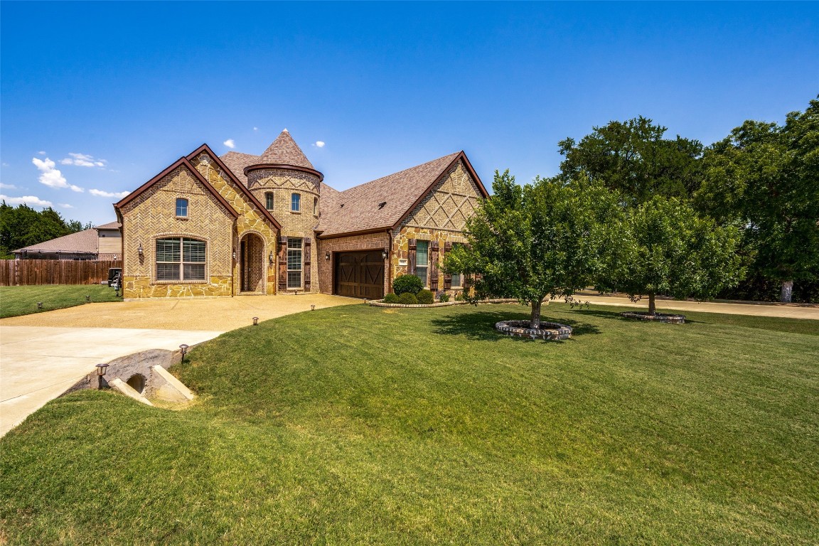 600 Oakmont Court Desoto TX 75115