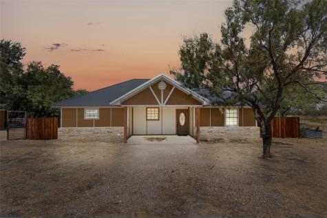 2040 W Mccaleb Lane Hamilton TX 76531