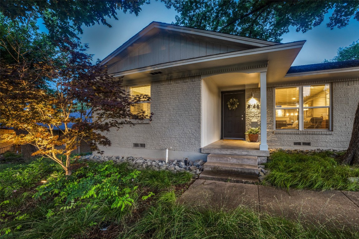 9144 Bretshire Drive Dallas TX 75228