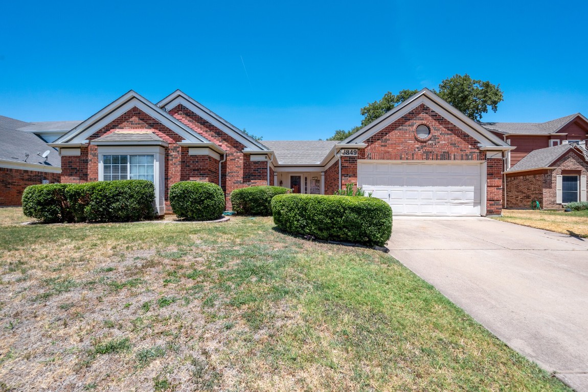 6849 Greenleaf Drive North Richland Hills TX 76182