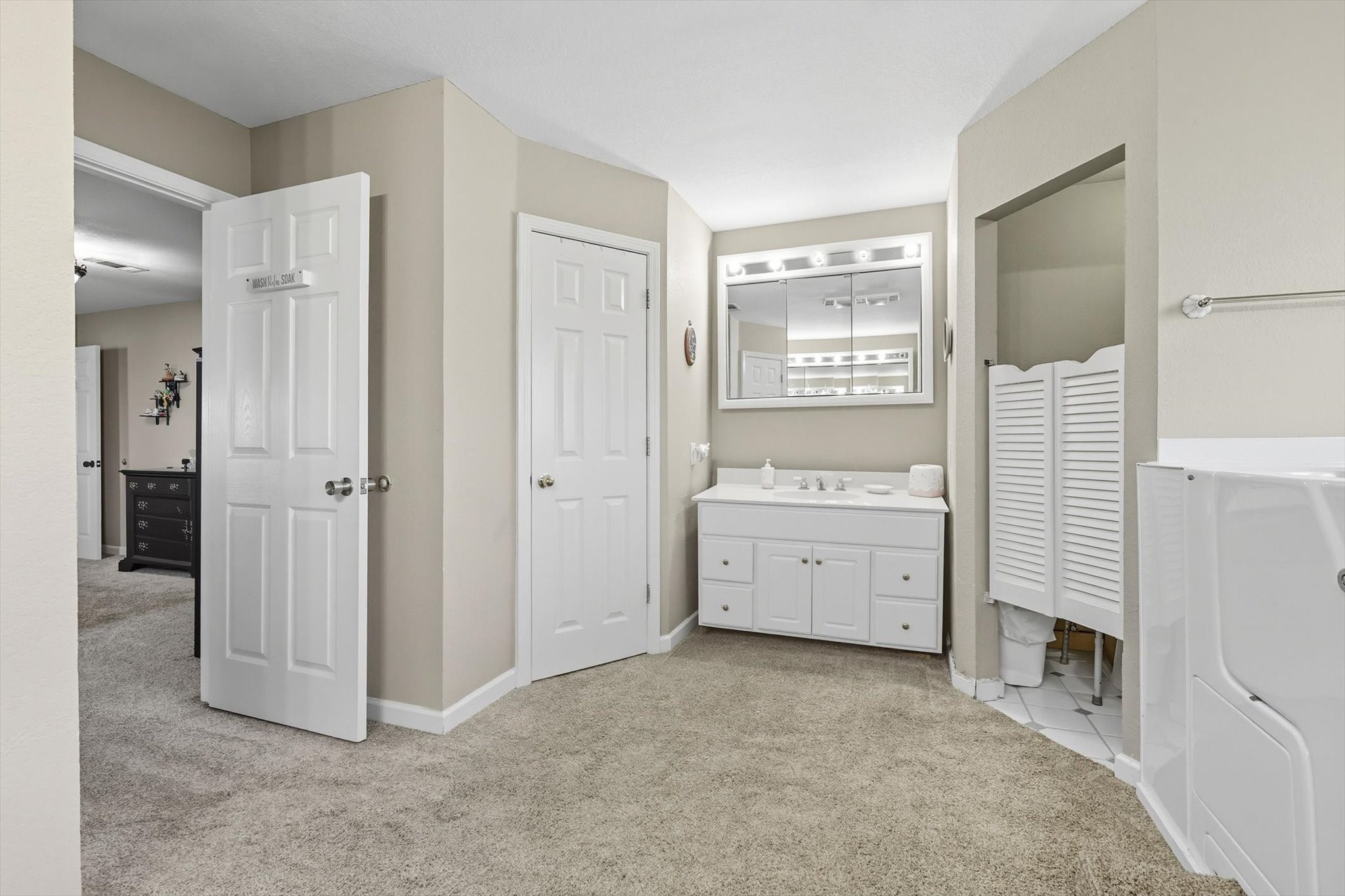 10594 Sam Reynolds Road Justin TX 76247