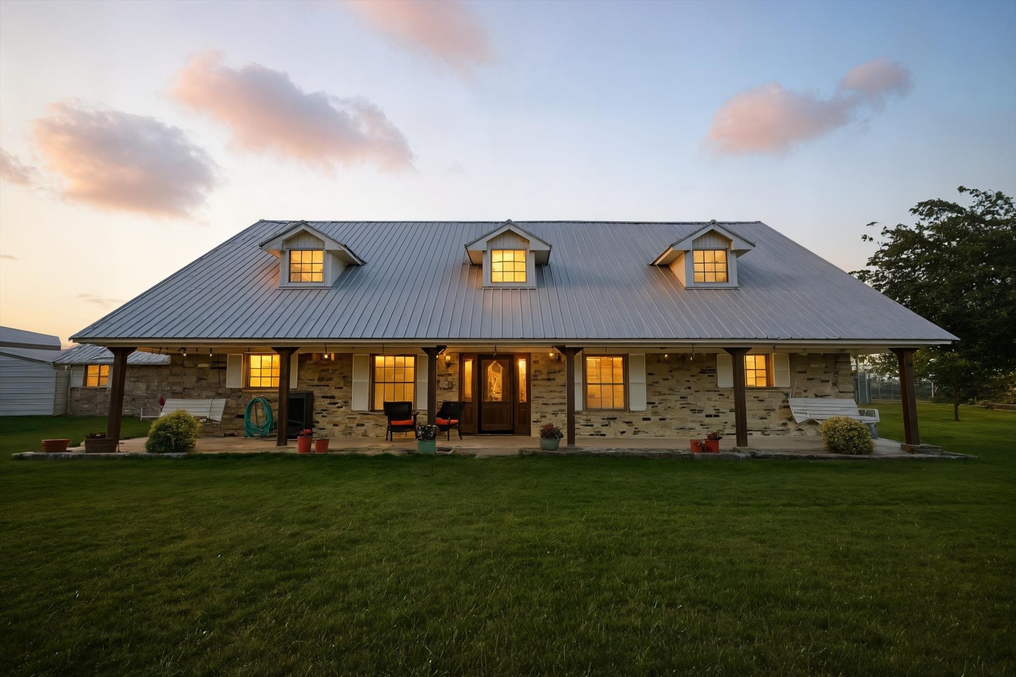 10594 Sam Reynolds Road Justin TX 76247