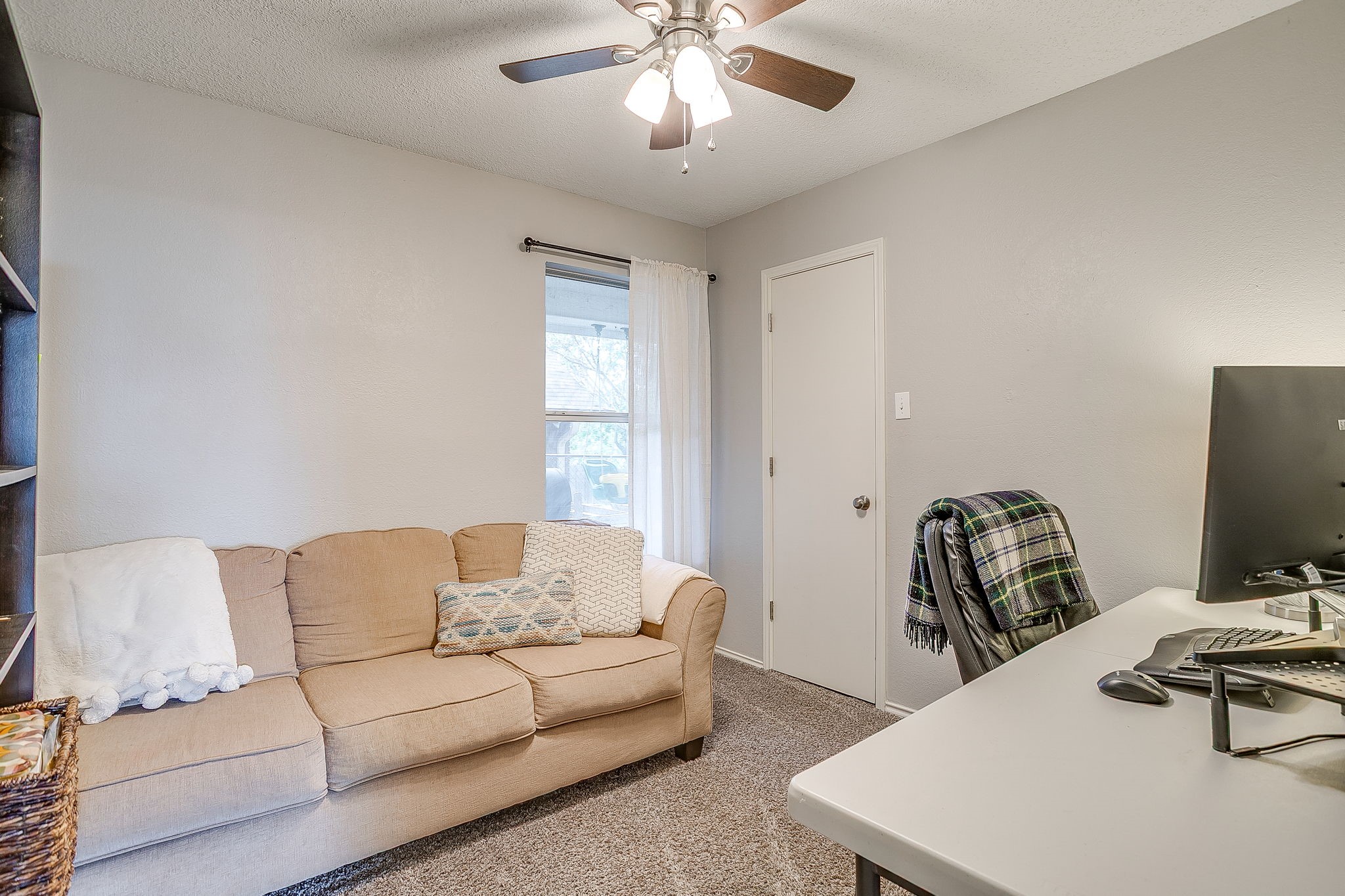 7104 Summerset Drive Benbrook TX 76126