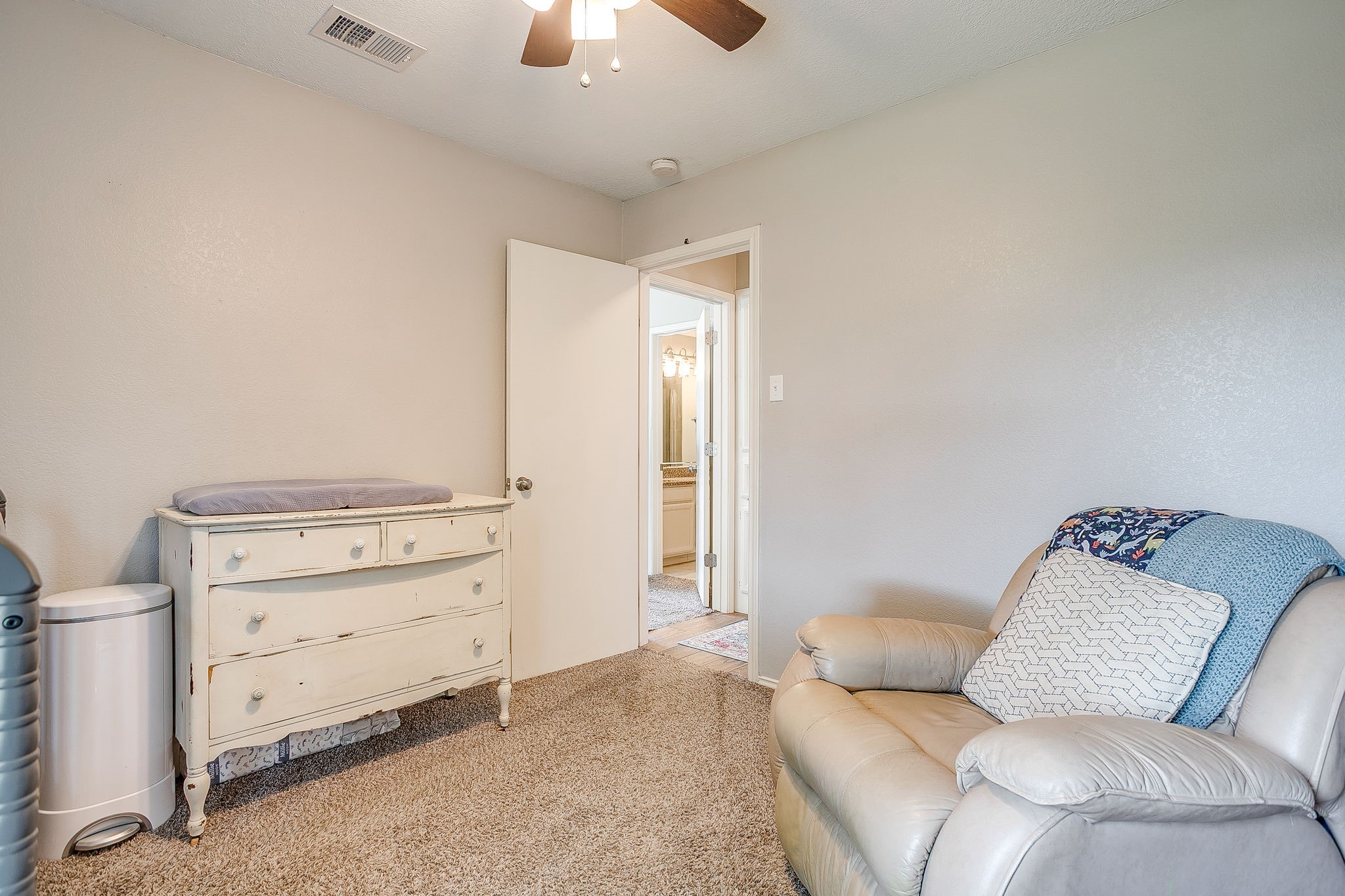 7104 Summerset Drive Benbrook TX 76126