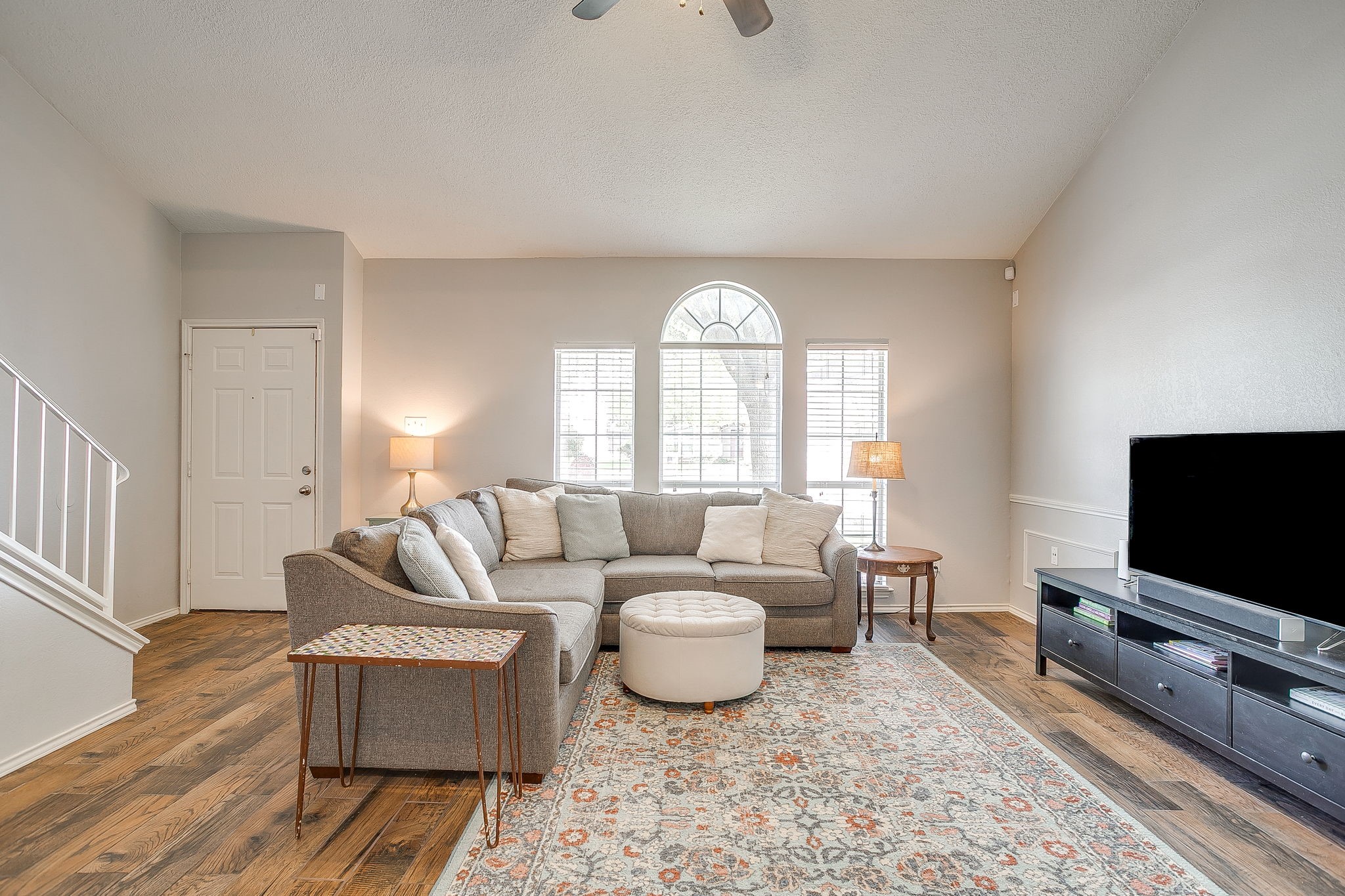 7104 Summerset Drive Benbrook TX 76126