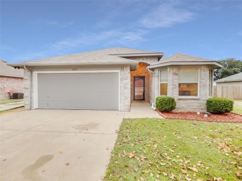 2717 Carten Street Fort Worth TX 76112