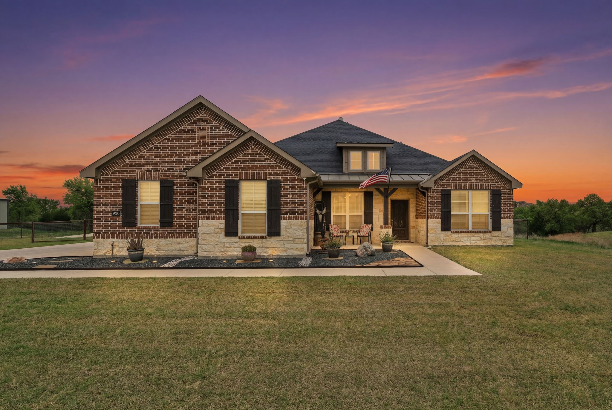 1052 Winecup Lane Weatherford TX 76085