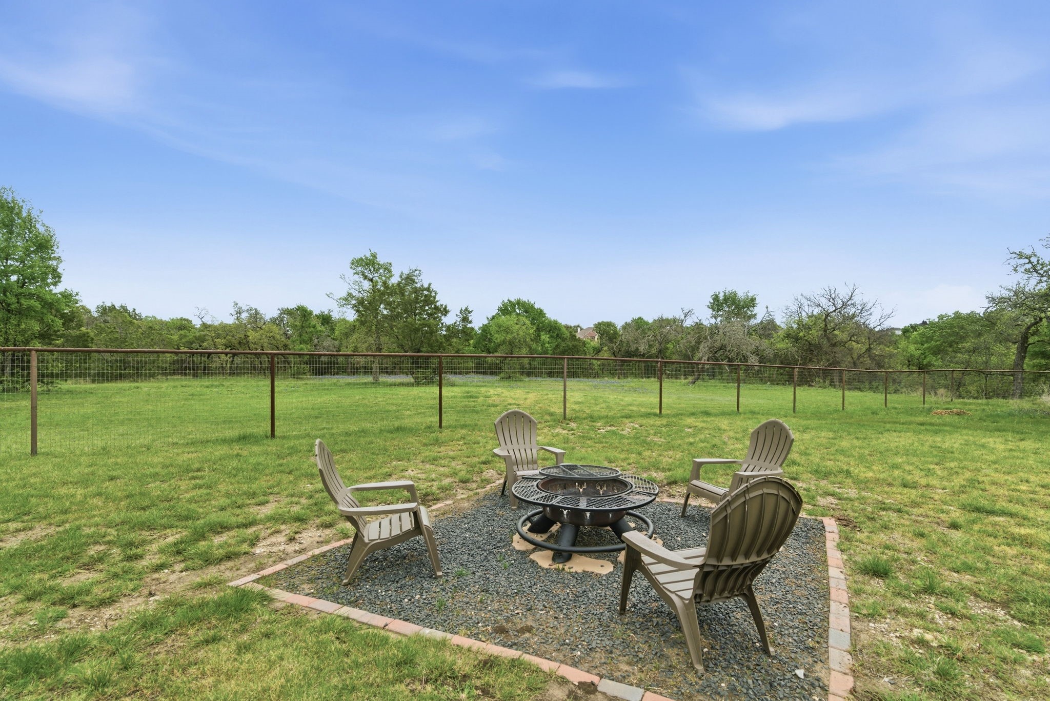 1052 Winecup Lane Weatherford TX 76085