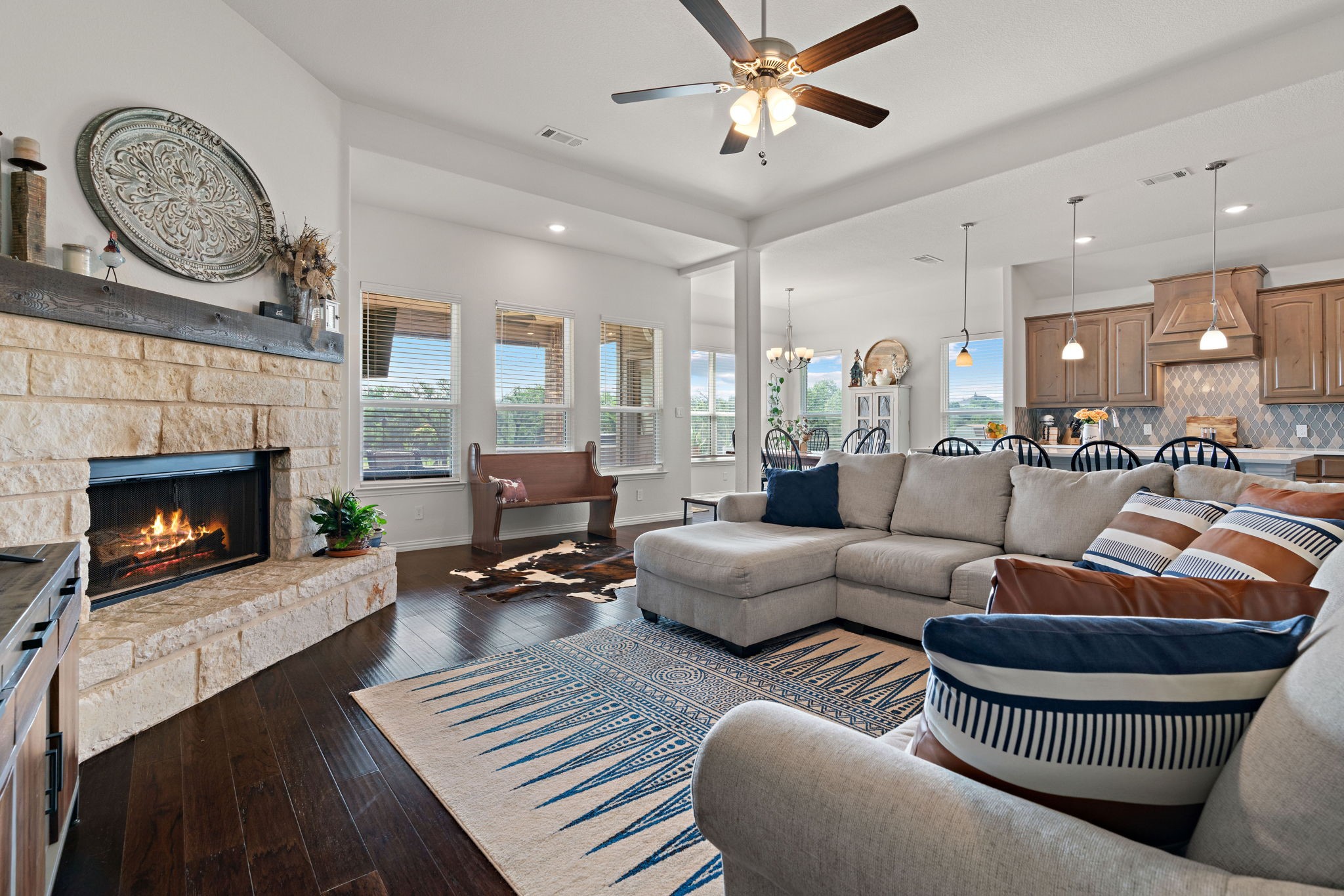1052 Winecup Lane Weatherford TX 76085