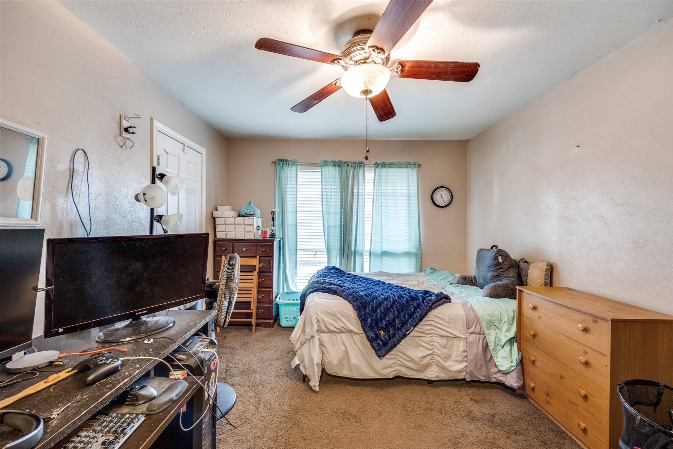 5433 Barcelona Drive Garland TX 75043