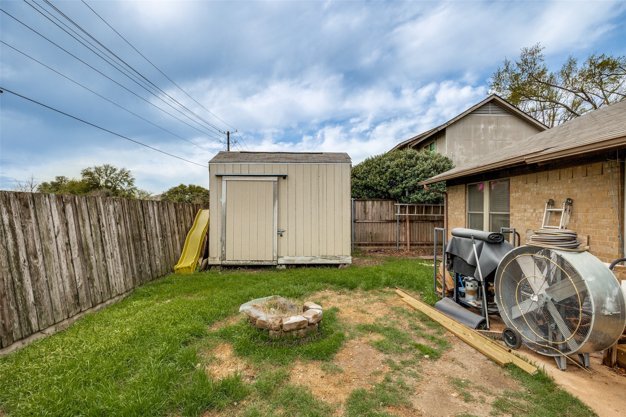 5433 Barcelona Drive Garland TX 75043