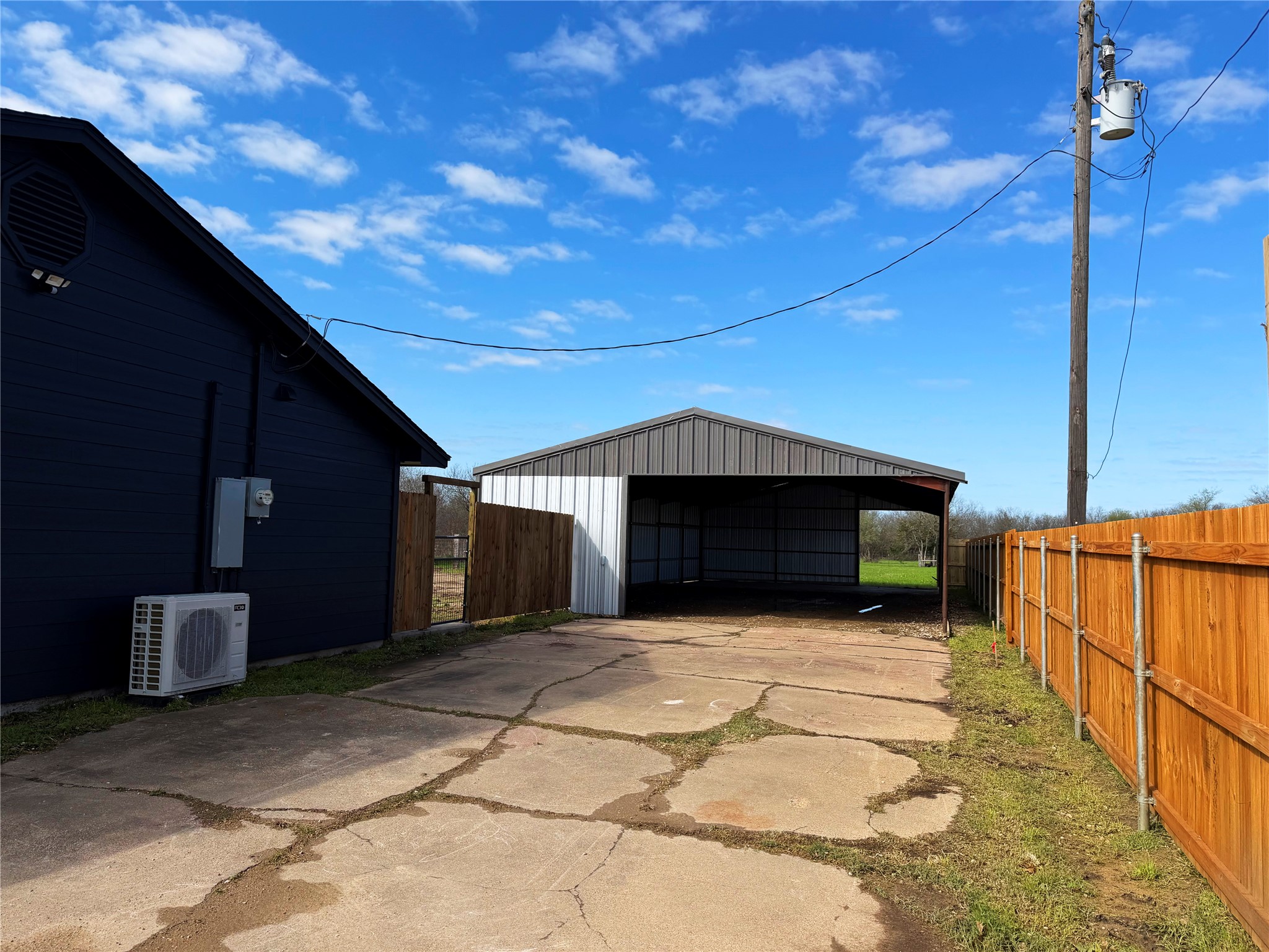 11827 Fm 1392 Terrell TX 75160