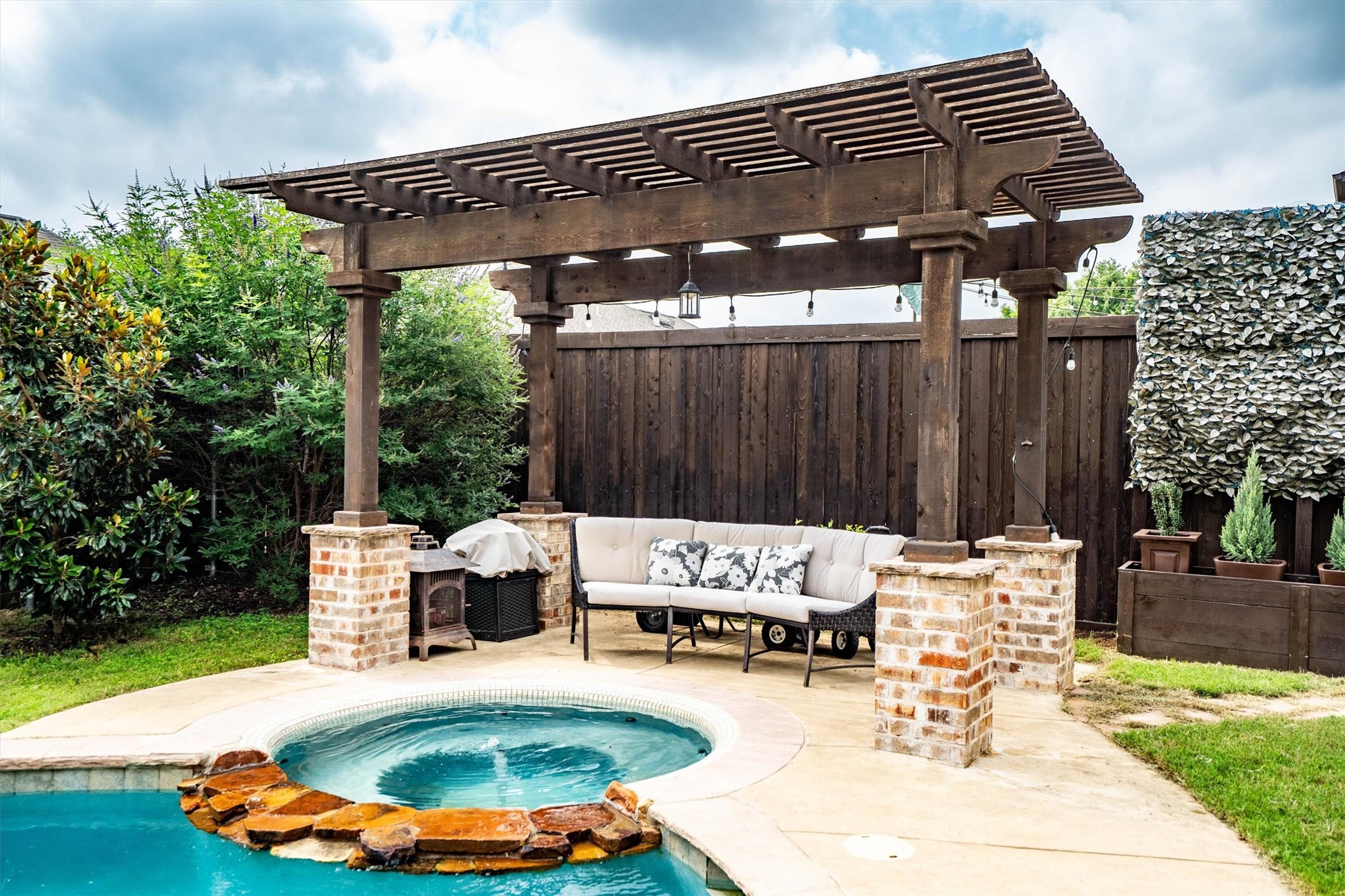 2810 Spring Oaks Drive Highland Village TX 75077