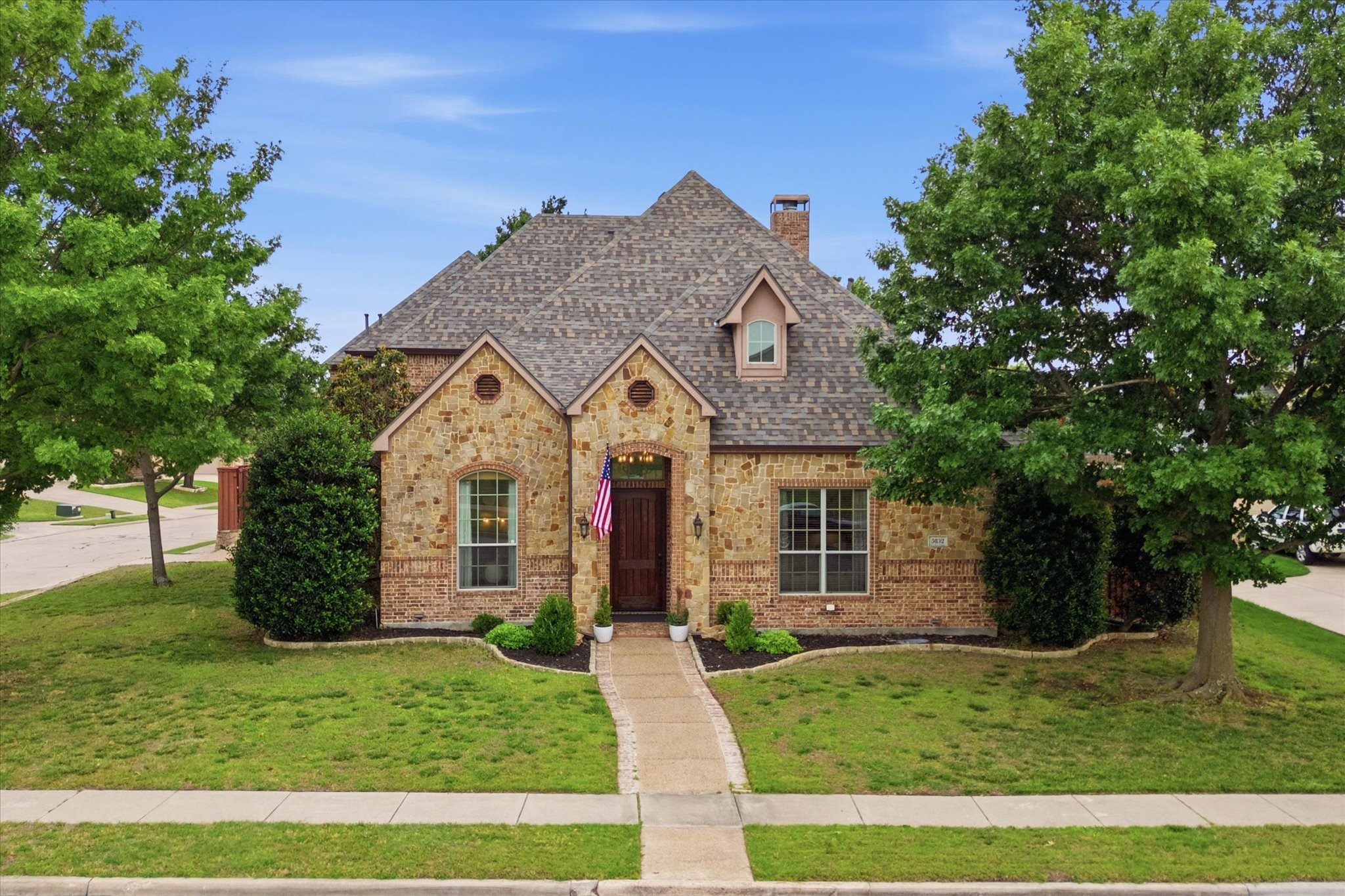 5832 Creek Crossing Lane Sachse TX 75048
