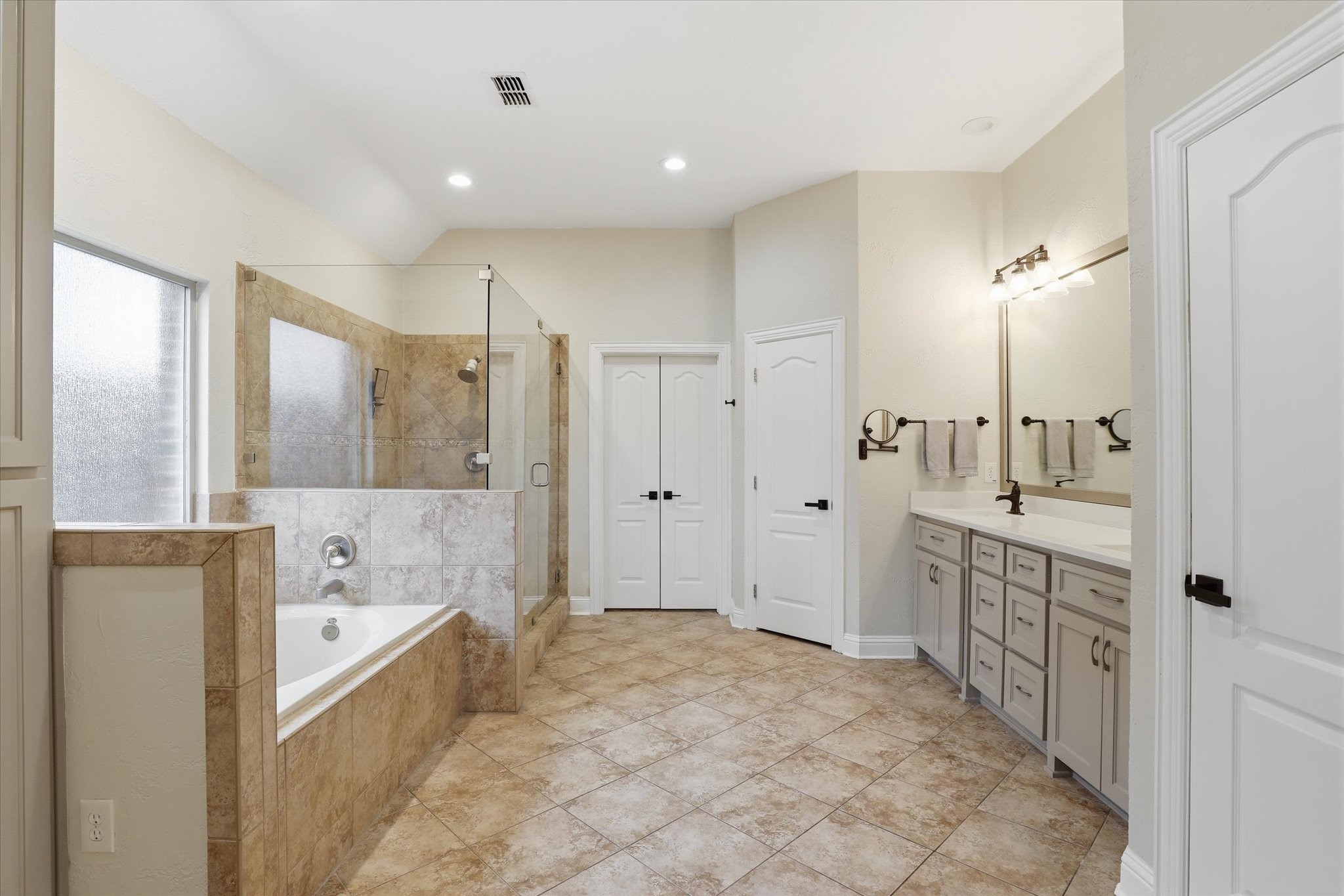5832 Creek Crossing Lane Sachse TX 75048