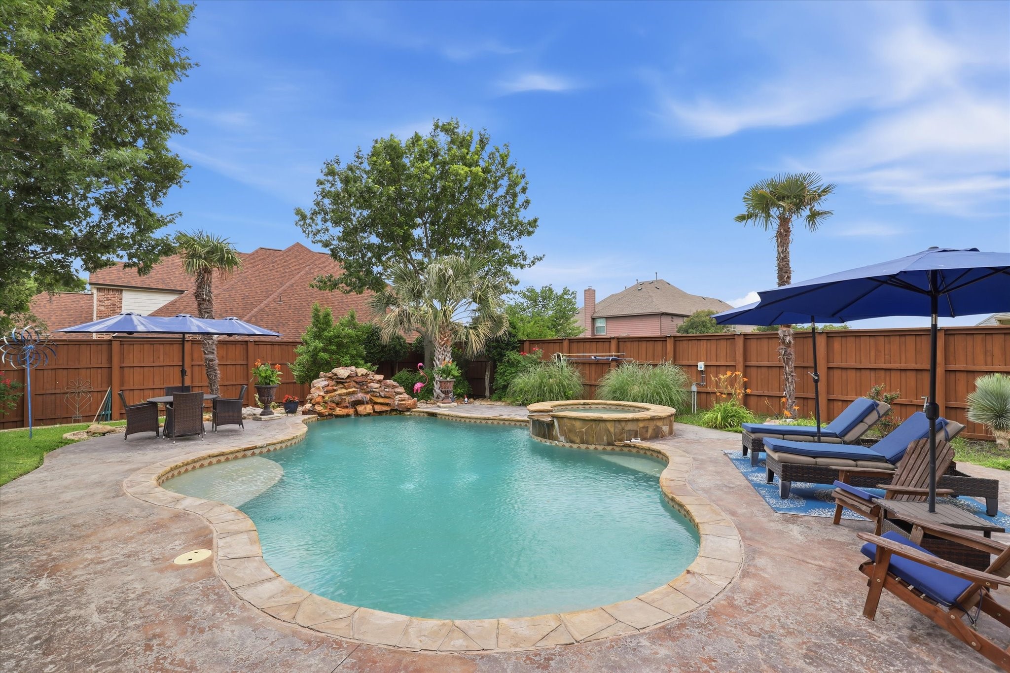 5832 Creek Crossing Lane Sachse TX 75048
