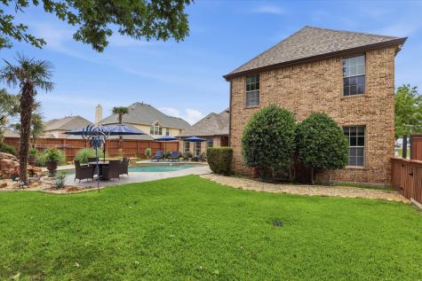5832 Creek Crossing Lane Sachse TX 75048