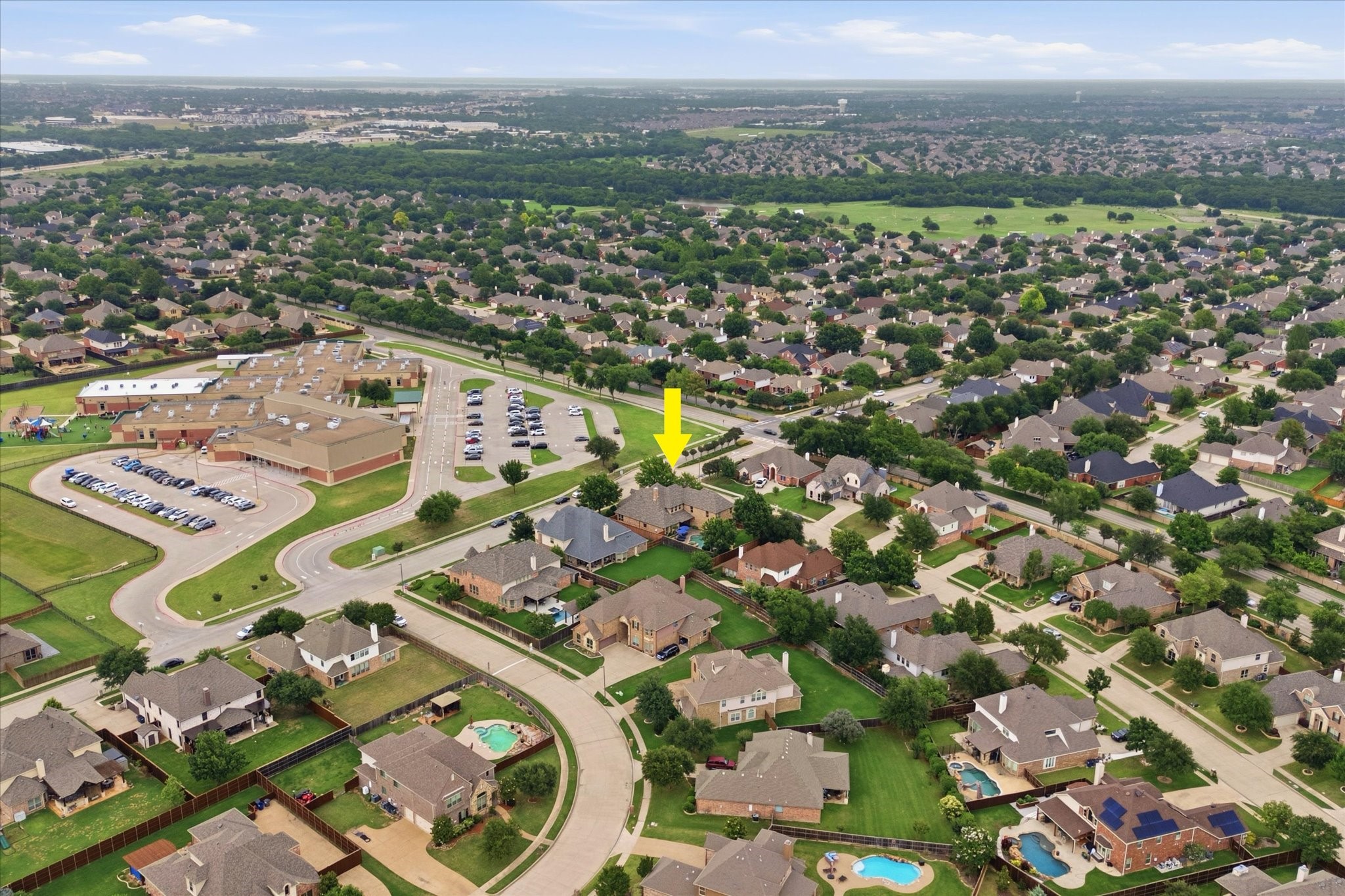 5832 Creek Crossing Lane Sachse TX 75048
