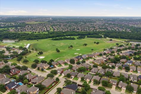5832 Creek Crossing Lane Sachse TX 75048