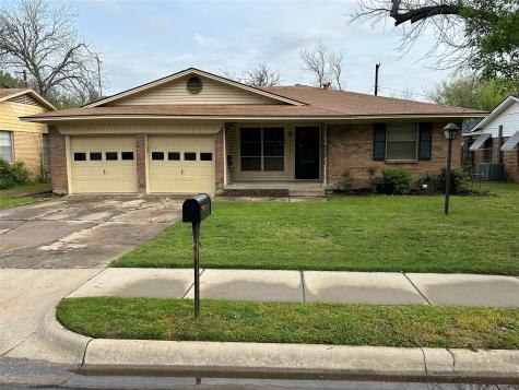 1716 Cordell Street Denton TX 76201