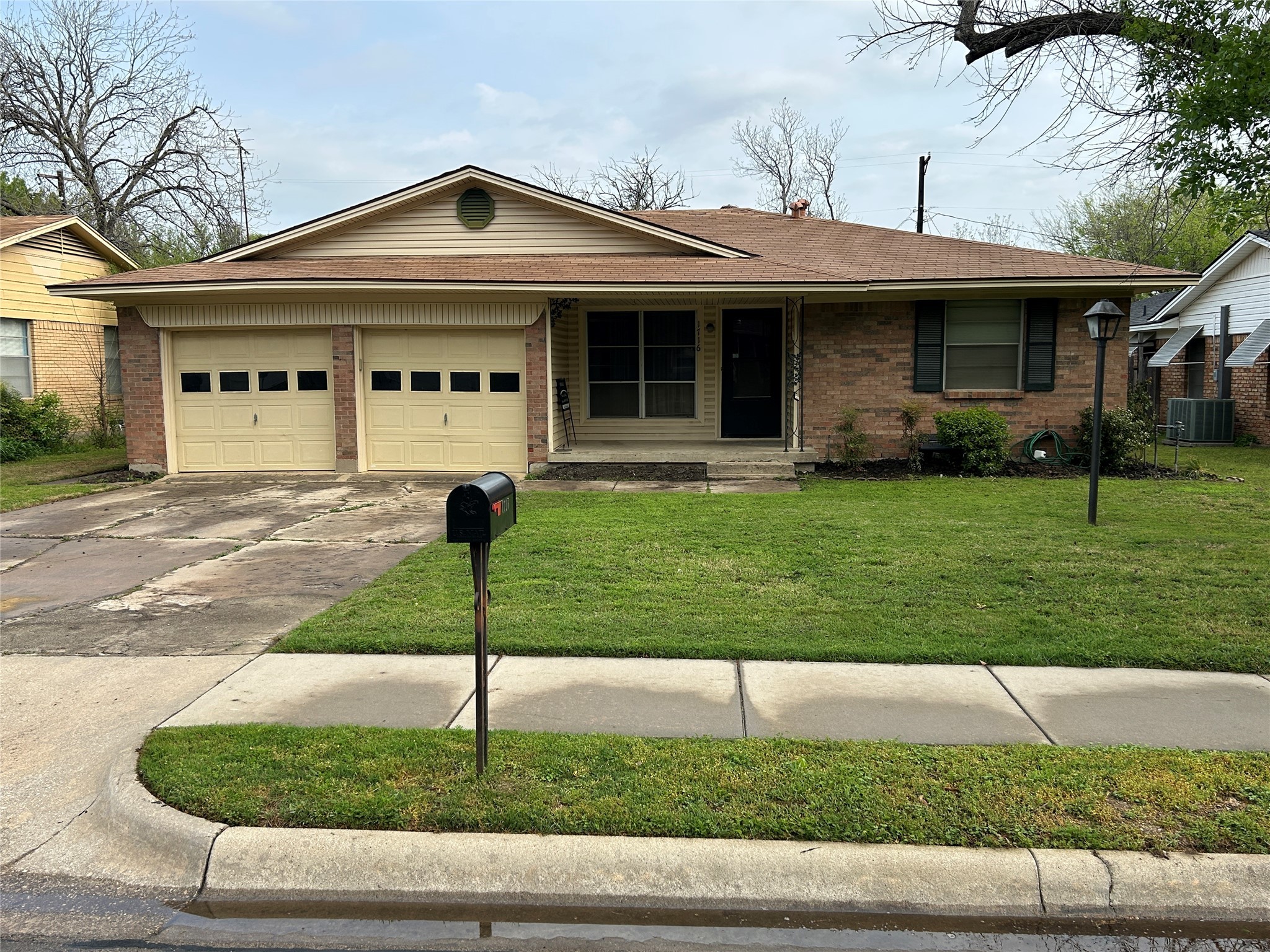 1716 Cordell Street Denton TX 76201
