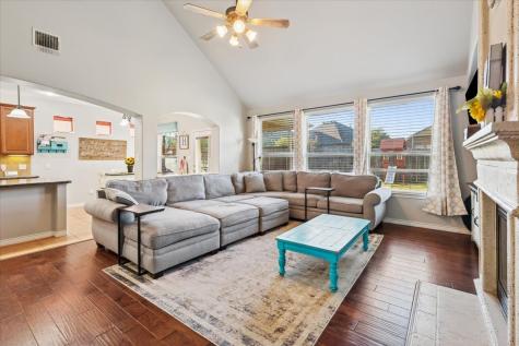868 Valley Ridge Road Burleson TX 76028