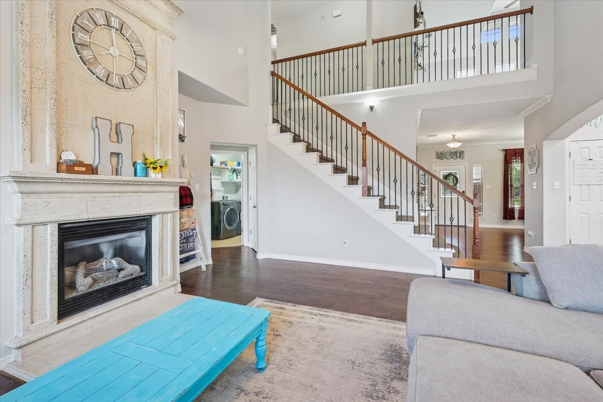 868 Valley Ridge Road Burleson TX 76028