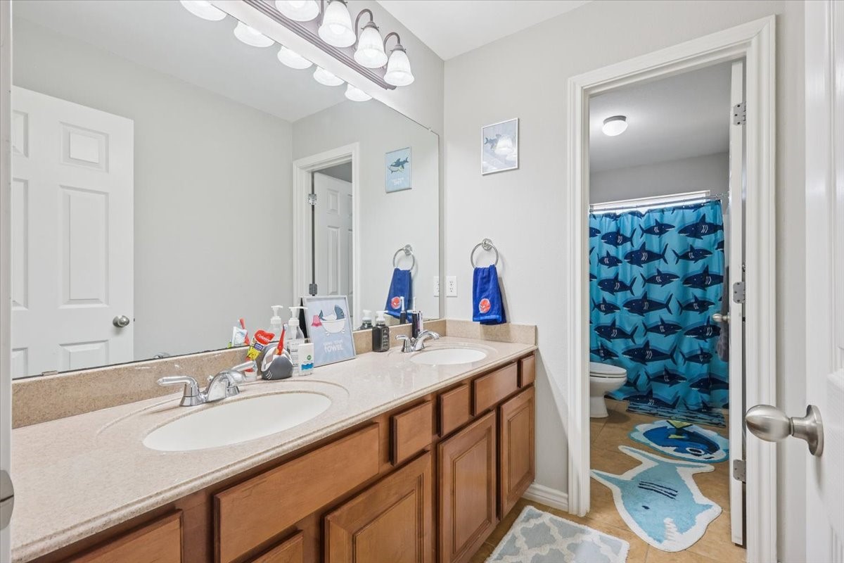 868 Valley Ridge Road Burleson TX 76028