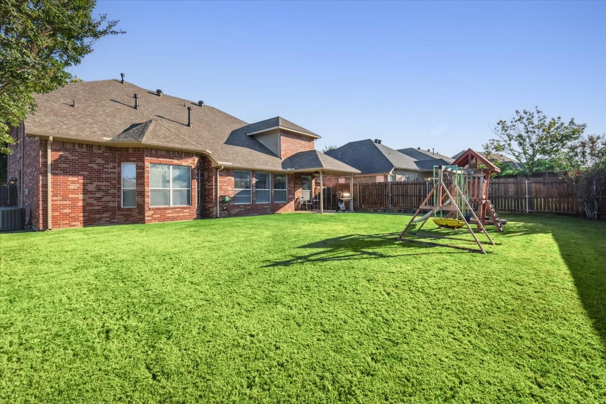 868 Valley Ridge Road Burleson TX 76028