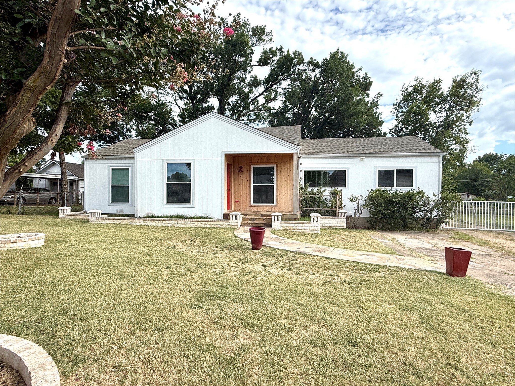 316 Hillside Avenue Richardson TX 75081