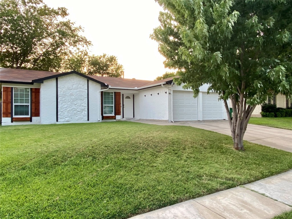 6541 Wooddale Drive Watauga TX 76148