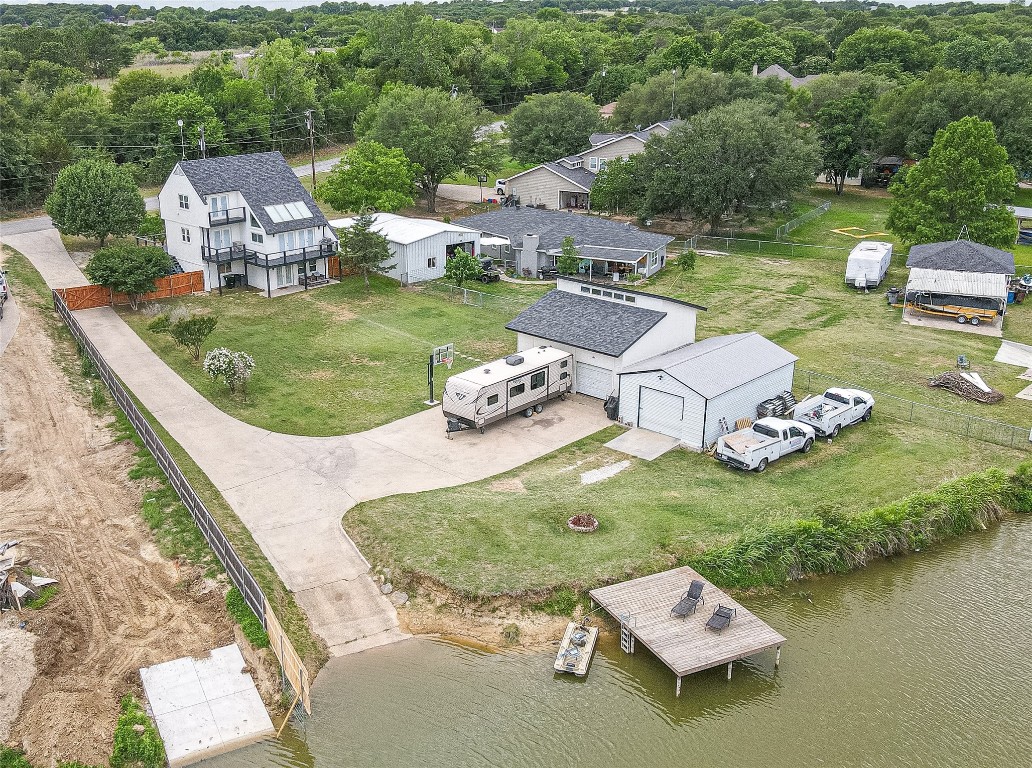 11948 Younger Court Azle TX 76020
