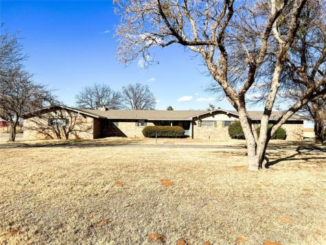 4028 Us Highway 82 W Seymour TX 76380