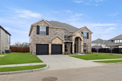 1312 Cash Street Burleson TX 76028