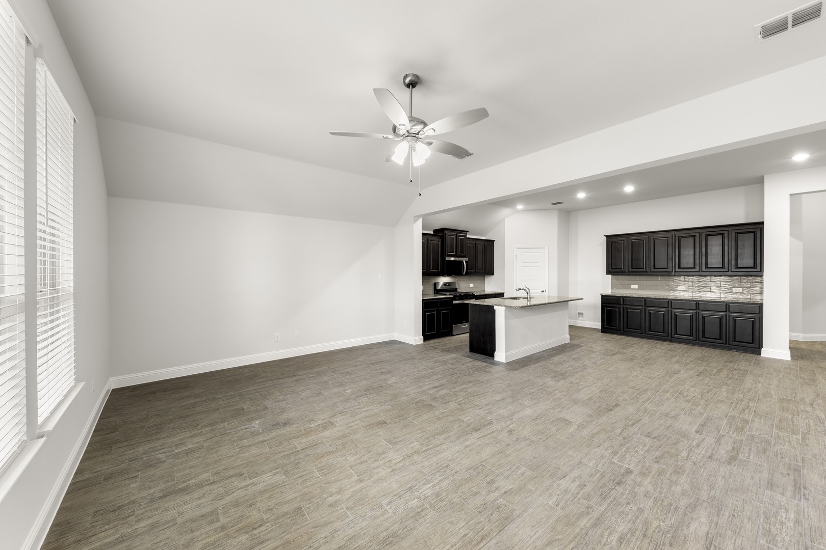 108 Whistling Duck Drive Balch Springs TX 75181