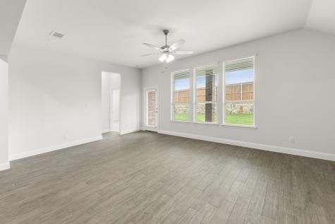 108 Whistling Duck Drive Balch Springs TX 75181