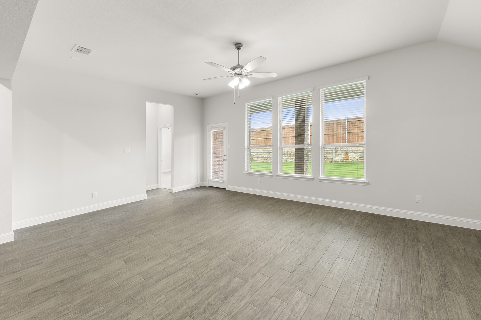 108 Whistling Duck Drive Balch Springs TX 75181