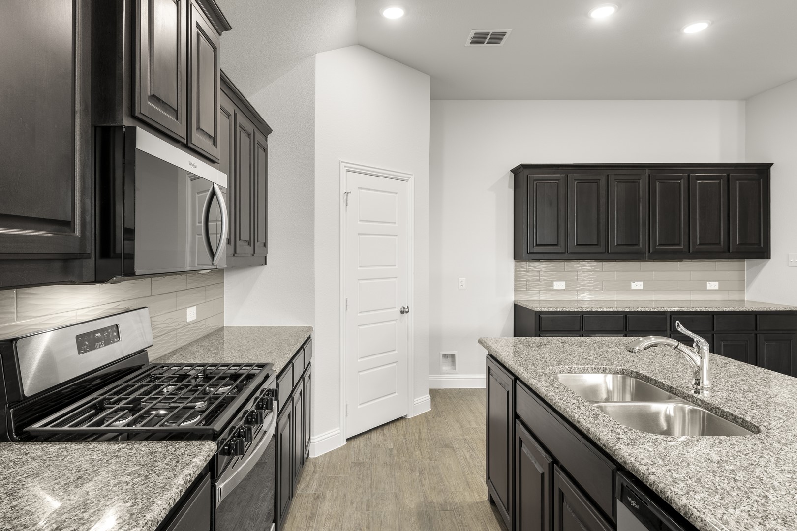 108 Whistling Duck Drive Balch Springs TX 75181