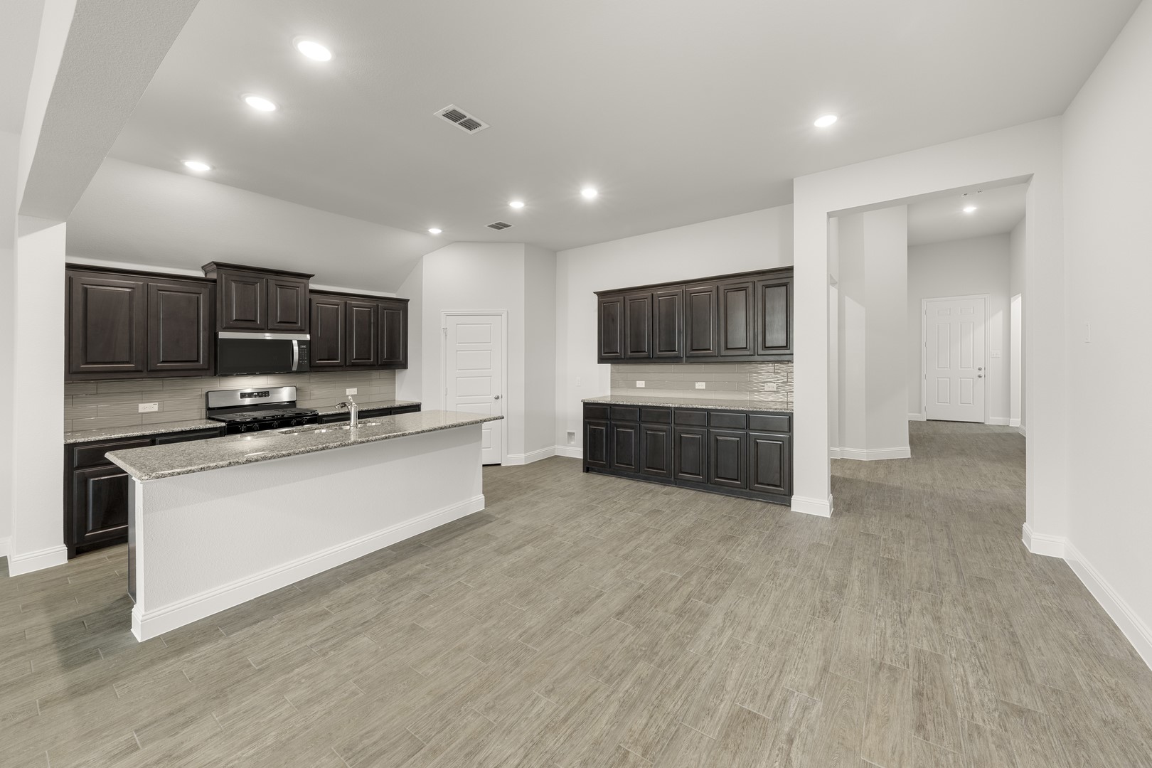 108 Whistling Duck Drive Balch Springs TX 75181