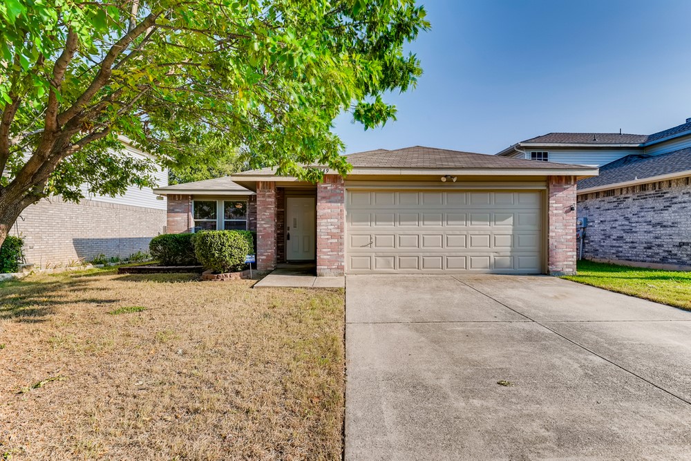 5349 Kingsknowe Parkway Fort Worth TX 76135