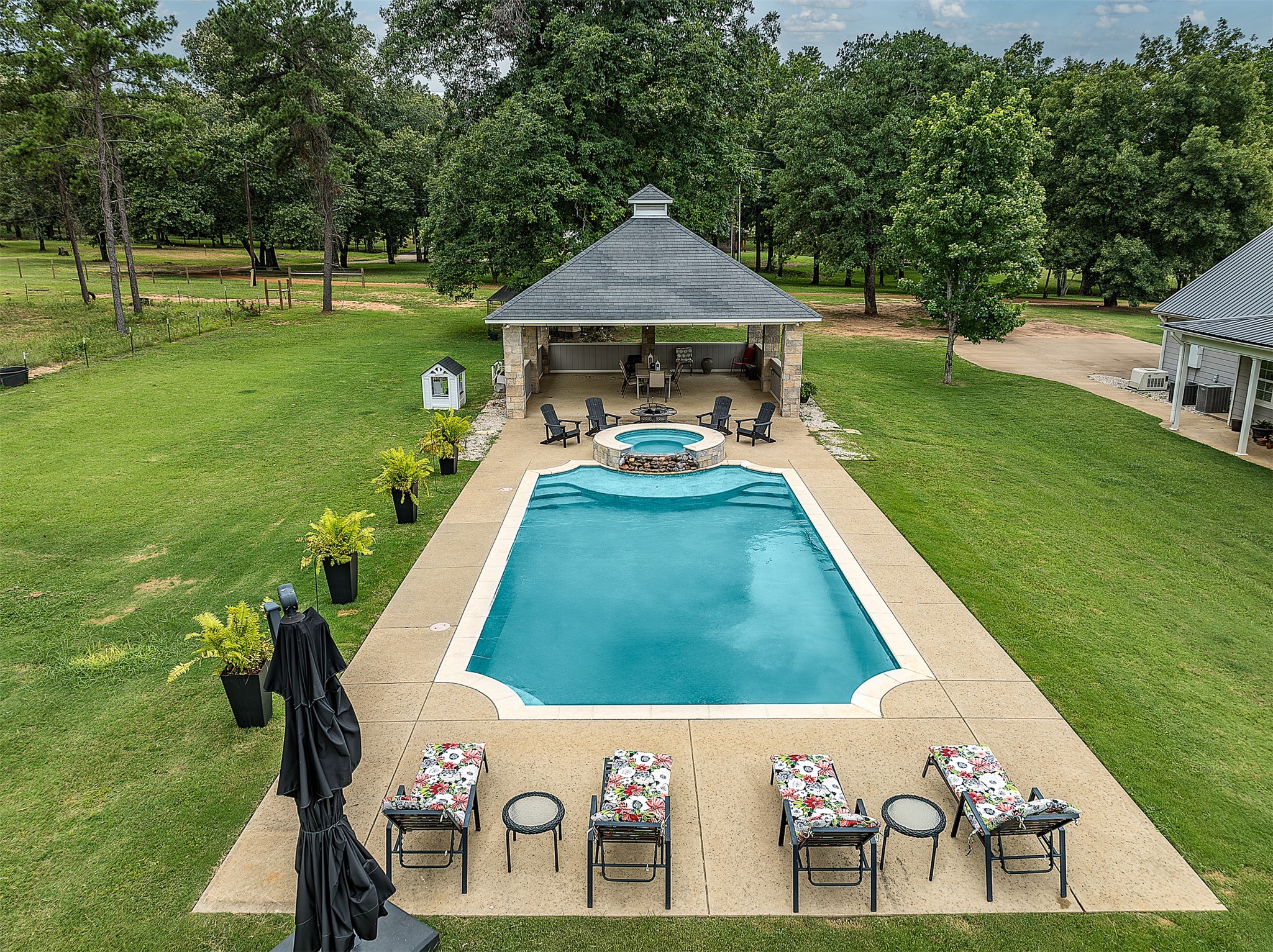 20850 County Road 4226 Frankston TX 75763