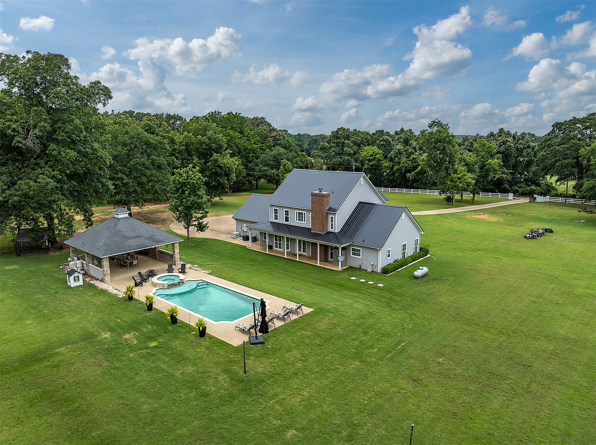 20850 County Road 4226 Frankston TX 75763