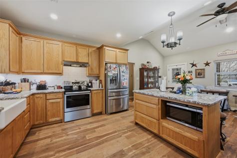 812 Quail Creek Circle Pottsboro TX 75076