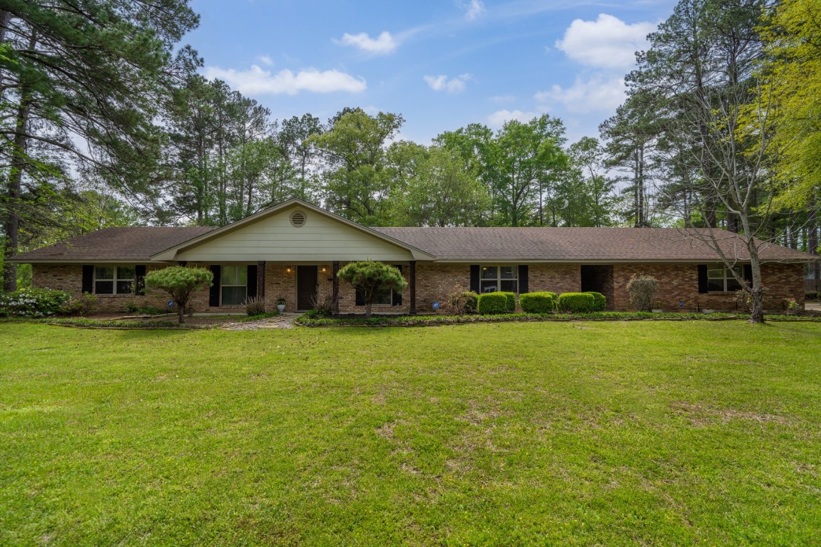102 Dogwood Lane Marshall TX 75672