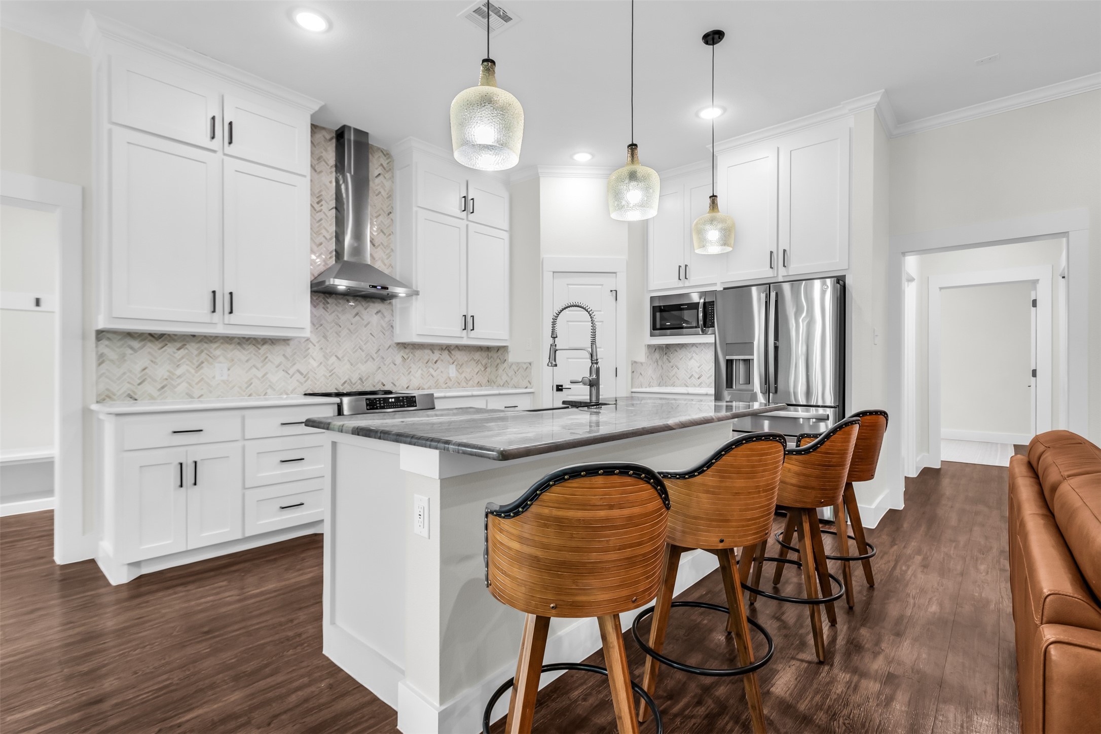 1028 W Day Street Denison TX 75020