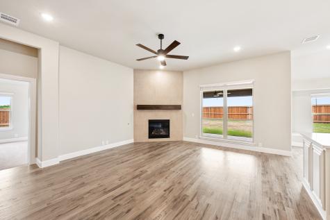 2728 Railway Street Forney TX 75126