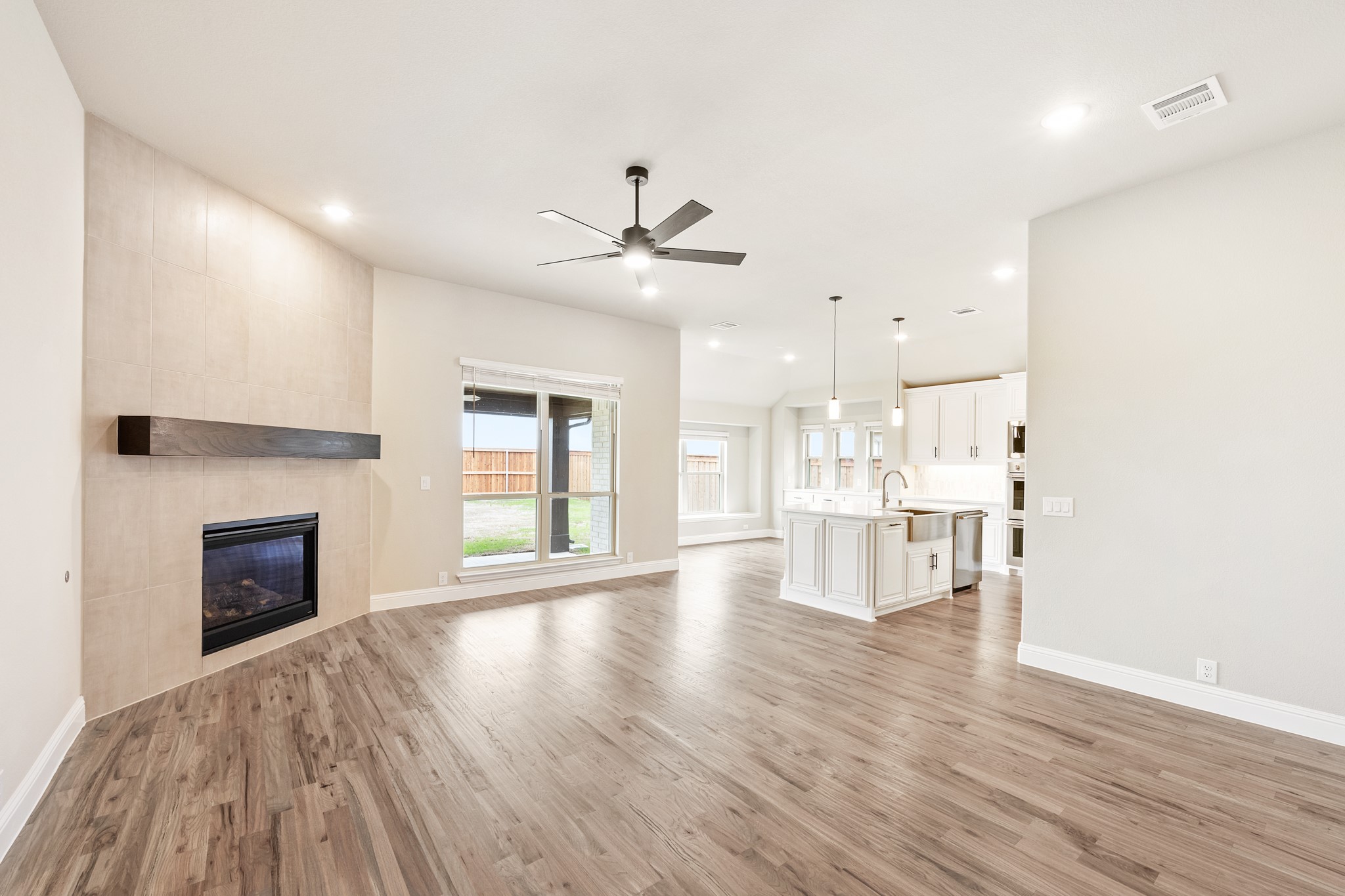 2728 Railway Street Forney TX 75126